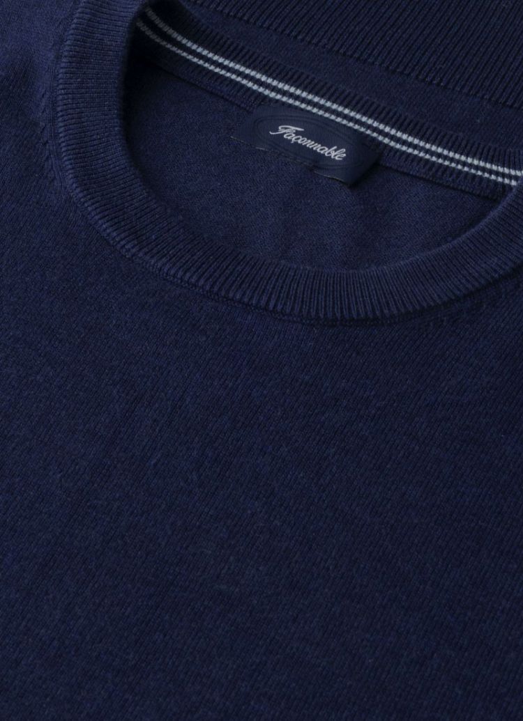 585 MARINE BLUE 585