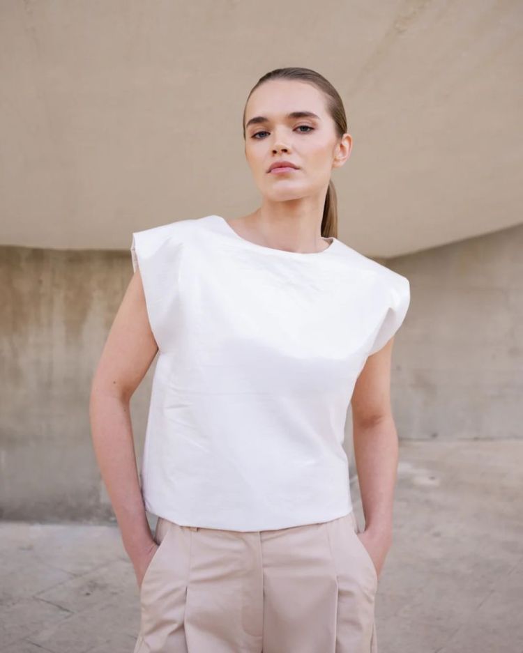 IVORY IVORY