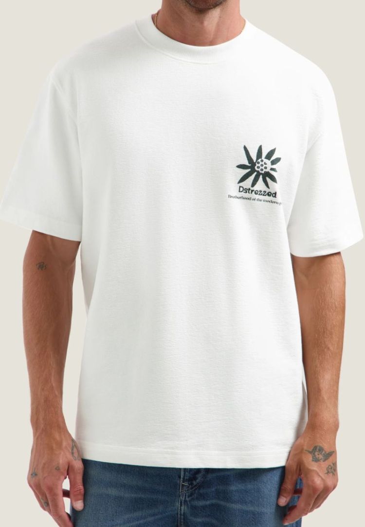 100 WHITE 100