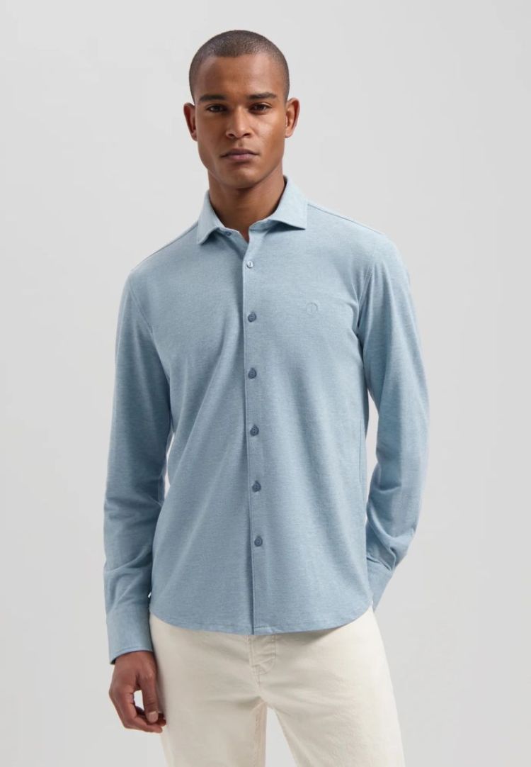 693 MEDIUM BLUE 693