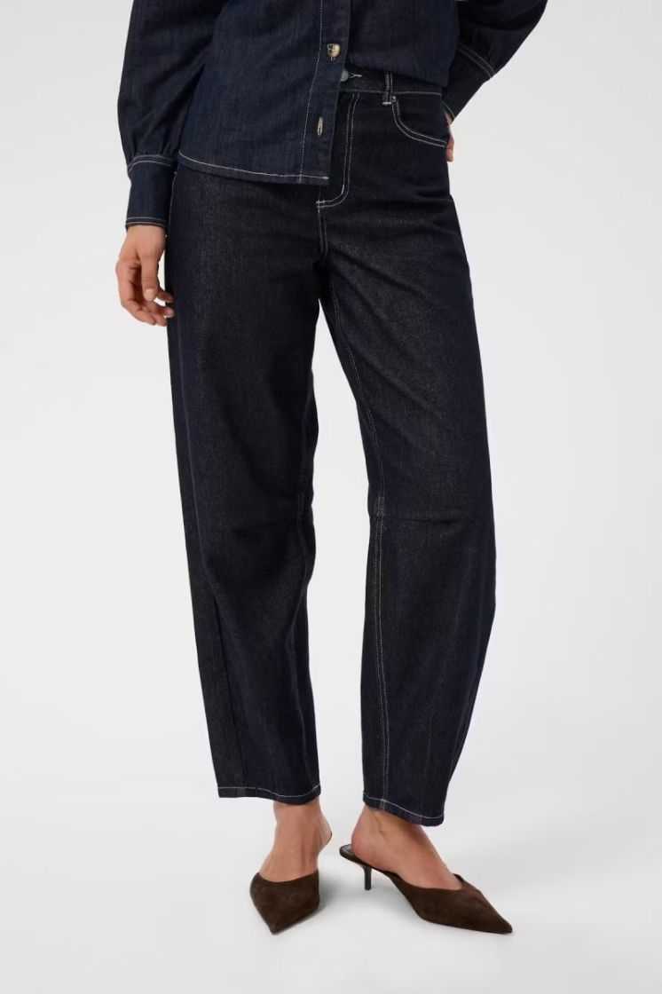 KAGHITA BARREL JEANS 109824