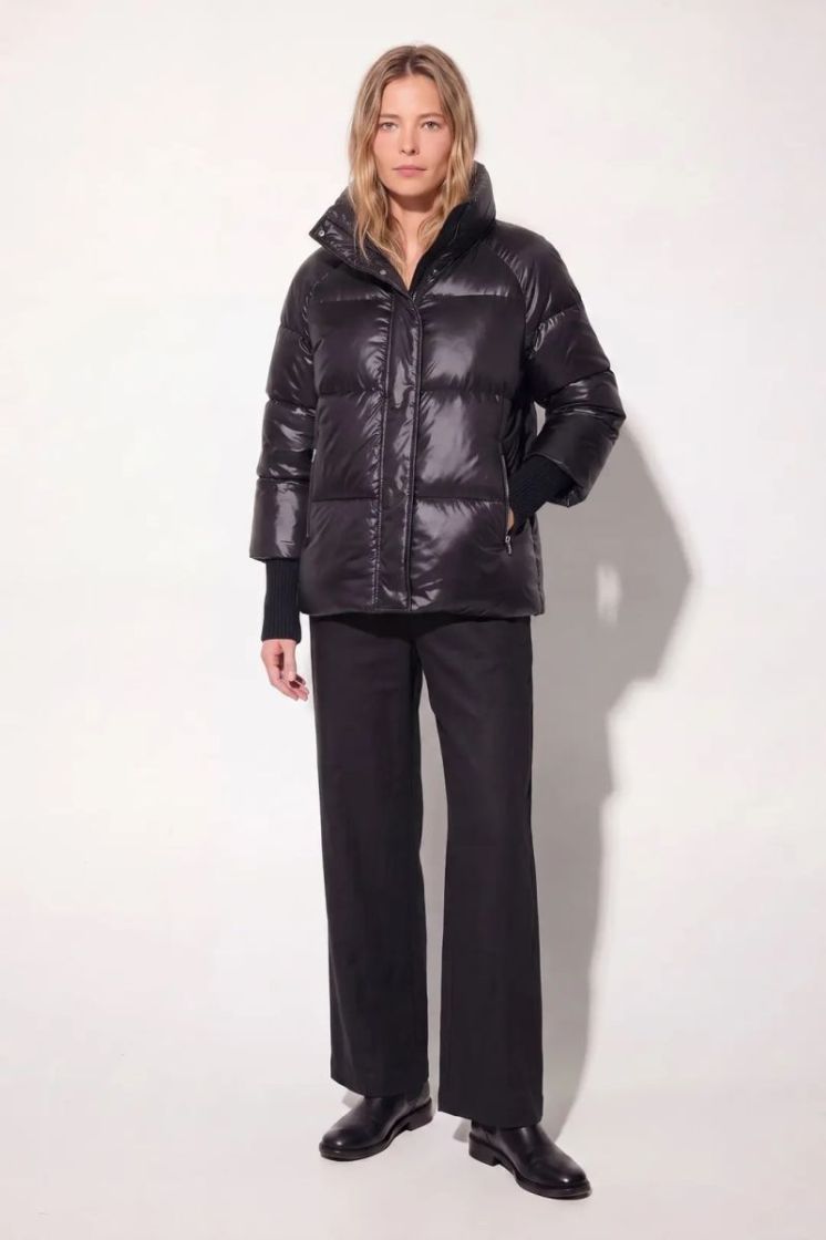 MILA JACKET 89900